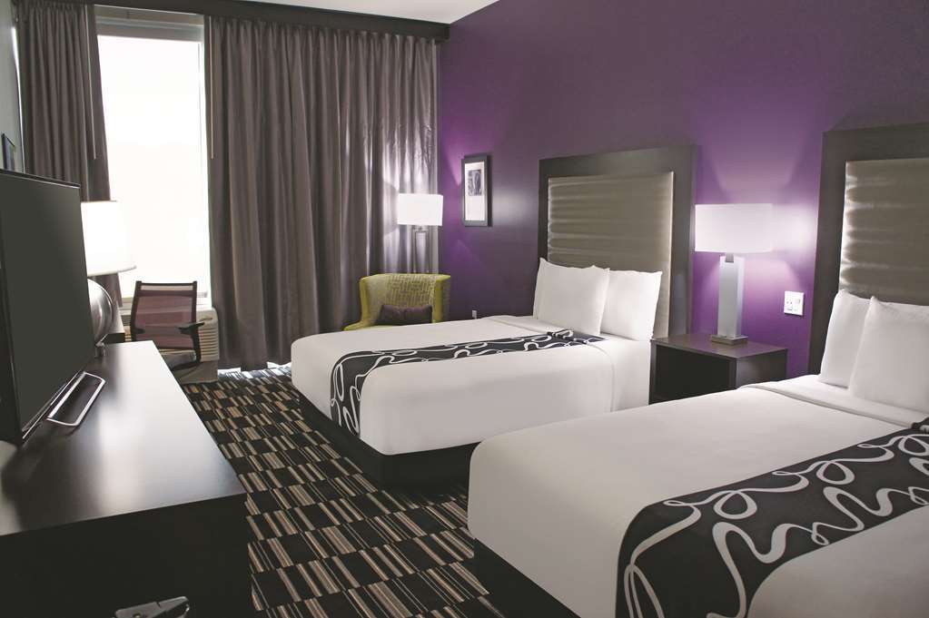 La Quinta By Wyndham Mcallen Convention Center Номер фото
