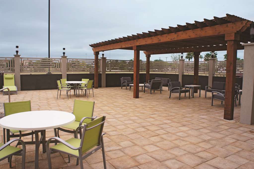 La Quinta By Wyndham Mcallen Convention Center Экстерьер фото
